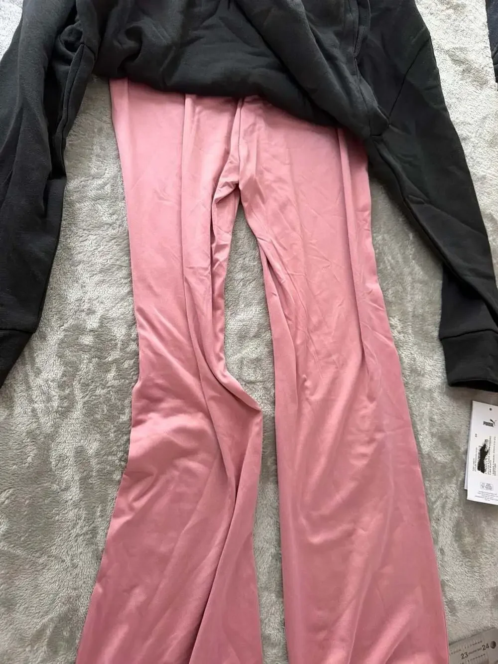 Puma Girls' 2-Piece Fleece Hoodie and Legging Set, Size M (8/10) - Picture 3 of 9